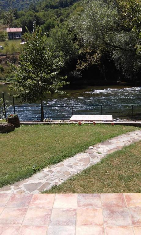 Holiday Homer Kuca Na Obali Vrbasa Μπάνια Λούκα Εξωτερικό φωτογραφία